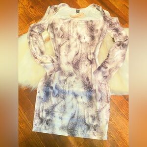 Bodycon Squared Neck Dress